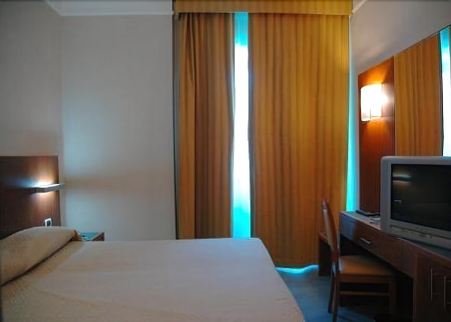 Hotel Amico Città Sant'Angelo Esterno foto